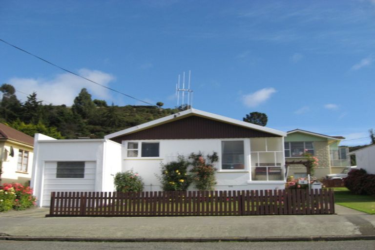 Photo of property in 18 Nore Street, Oamaru North, Oamaru, 9400