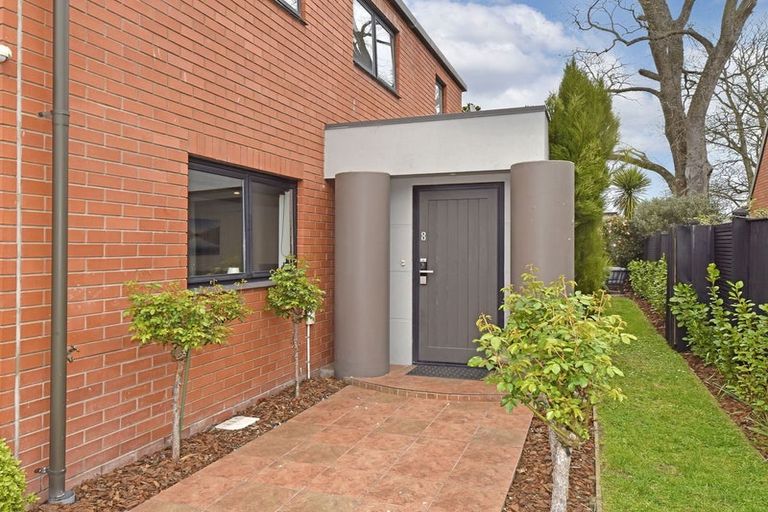 Photo of property in 8 Haineswood Lane, Sockburn, Christchurch, 8042