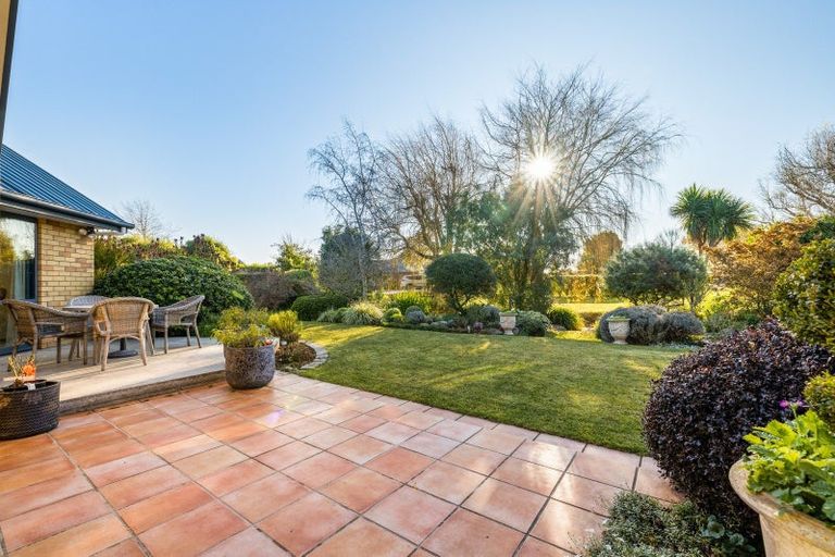 Photo of property in 11 Cedar Place, Amberley, 7410