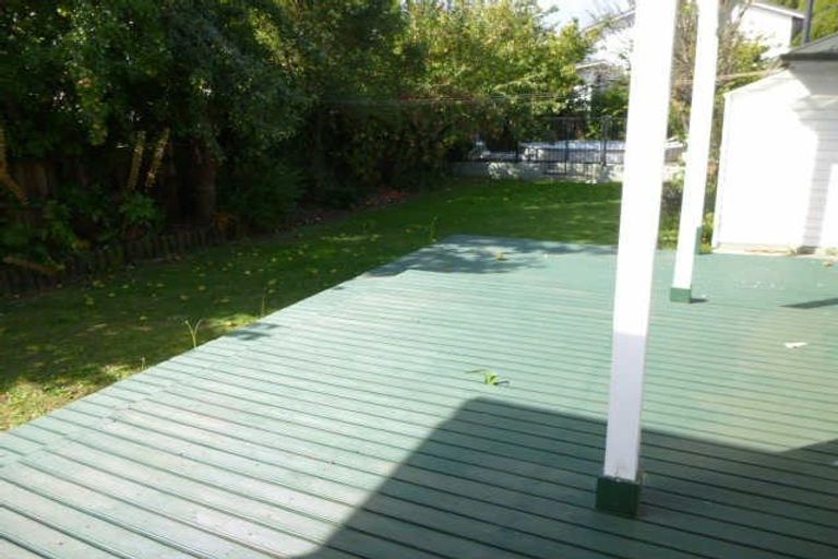 Photo of property in 34 Straven Road, Riccarton, Christchurch, 8011