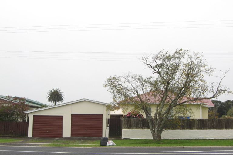 Photo of property in 26 Blake Street, Waitara, 4320