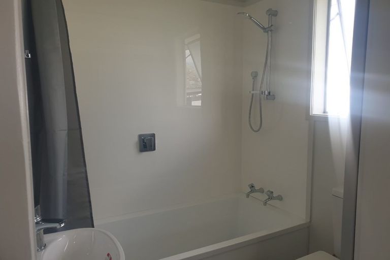 Photo of property in 14 Caernarvon Drive, Flaxmere, Hastings, 4120