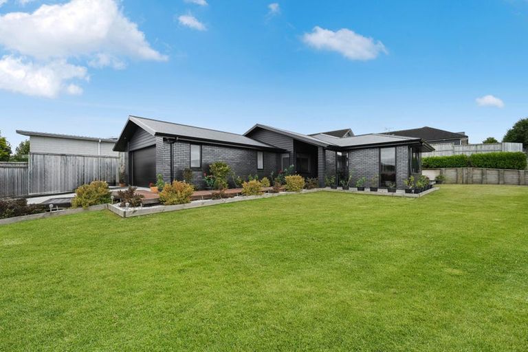 Photo of property in 23 Waireka Road, Rototuna North, Hamilton, 3210