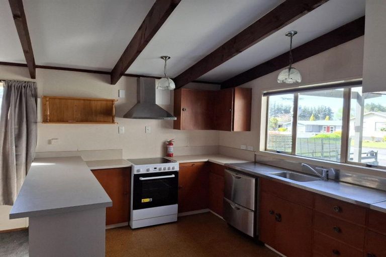 Photo of property in 7 Oaklea Avenue, Marton, 4710