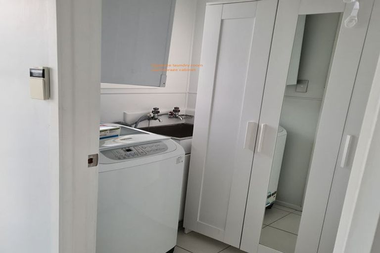 Photo of property in 54 Captain Scott Road, Glen Eden, Auckland, 0602