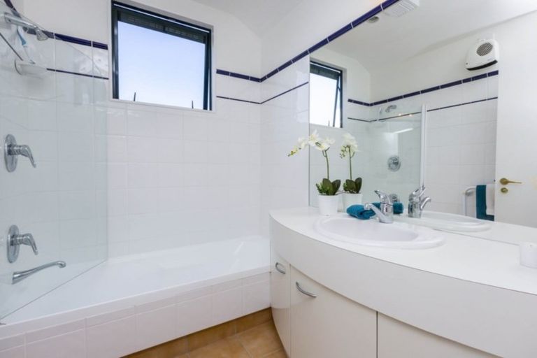 Photo of property in 4/341 Fergusson Drive, Heretaunga, Upper Hutt, 5018