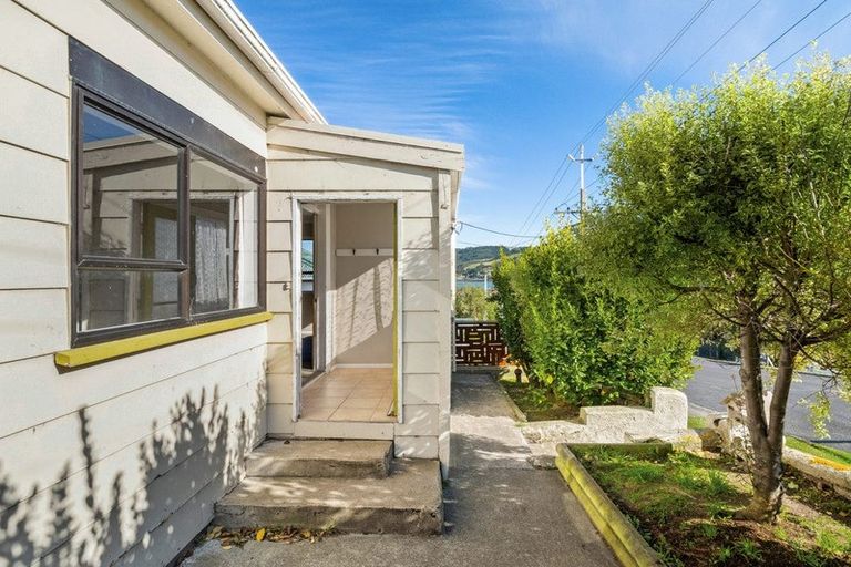 Photo of property in 17 Mary Street, Port Chalmers, 9023