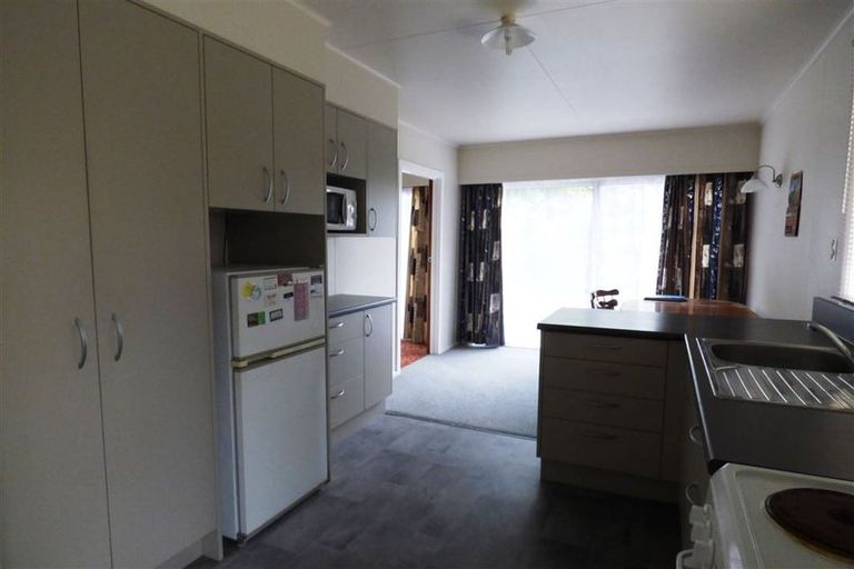 Photo of property in 14 Essex Street, Balclutha, 9230