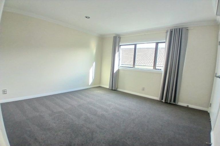 Photo of property in 30 Mo Street, Camborne, Porirua, 5026