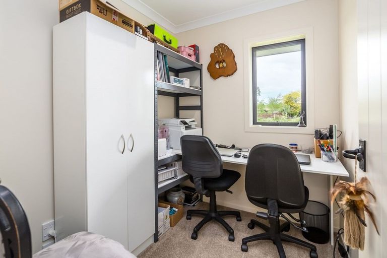 Photo of property in 13 Paterson Street, Pahiatua, 4910