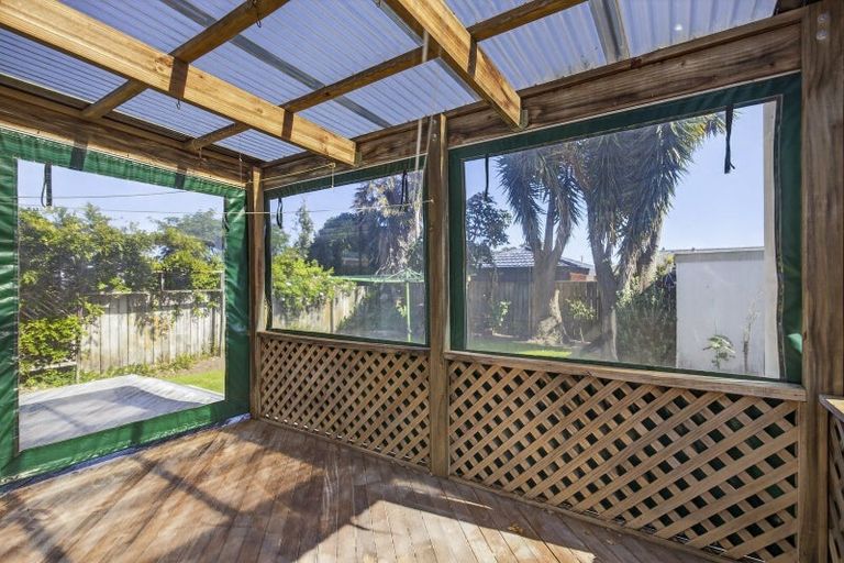 Photo of property in 5 Seddon Street, Westown, New Plymouth, 4310