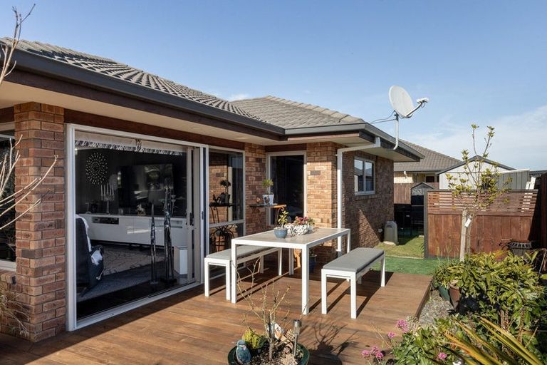 Photo of property in 30 Gibson Place, Papamoa Beach, Papamoa, 3118