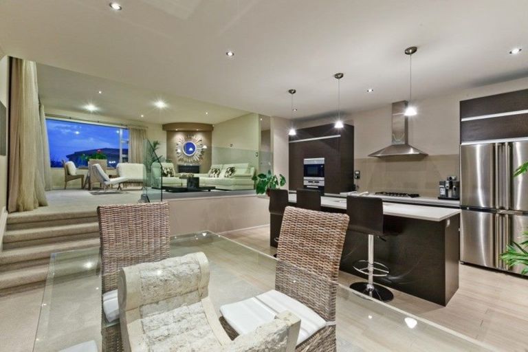 Photo of property in 76 Fitzwilliam Drive, Torbay, Auckland, 0630