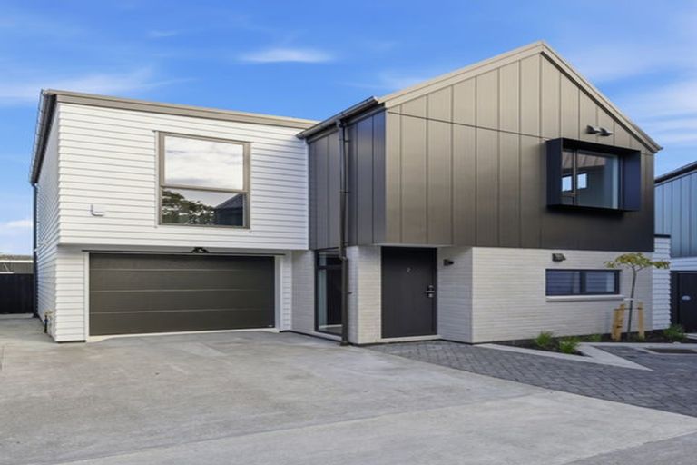 Photo of property in 2/6a View Road, Papakura, 2110