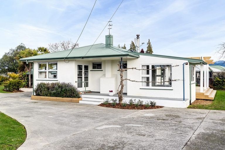 Photo of property in 33 Mcglashen Street, Motueka, 7120