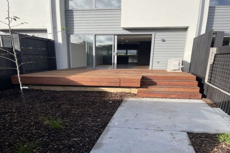 Photo of property in 12a Stackhouse Avenue, Bishopdale, Christchurch, 8053