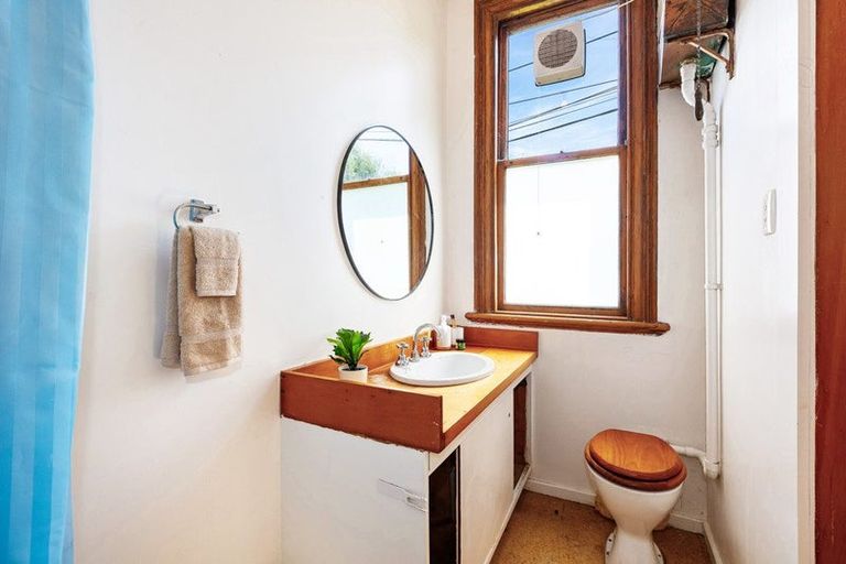 Photo of property in 143 Coromandel Street, Newtown, Wellington, 6021