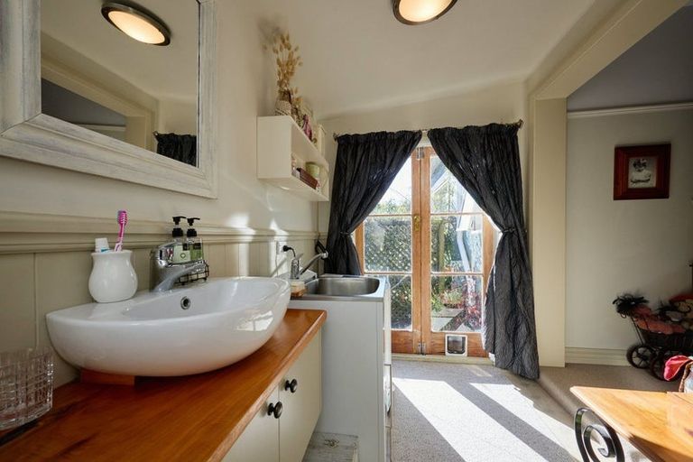 Photo of property in 223 Beach Road, Kaikoura, 7300