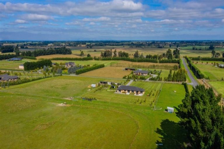 Photo of property in 72 Davis Road, Cust, Rangiora, 7471