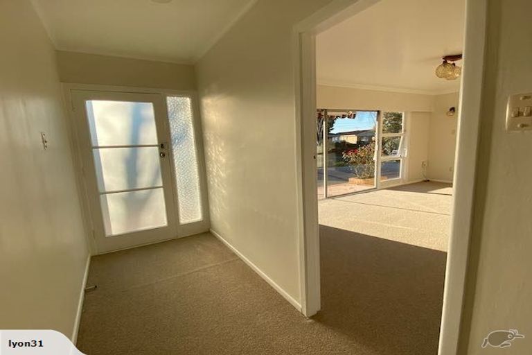 Photo of property in 18a Sheridan Street, Silverdale, Hamilton, 3216