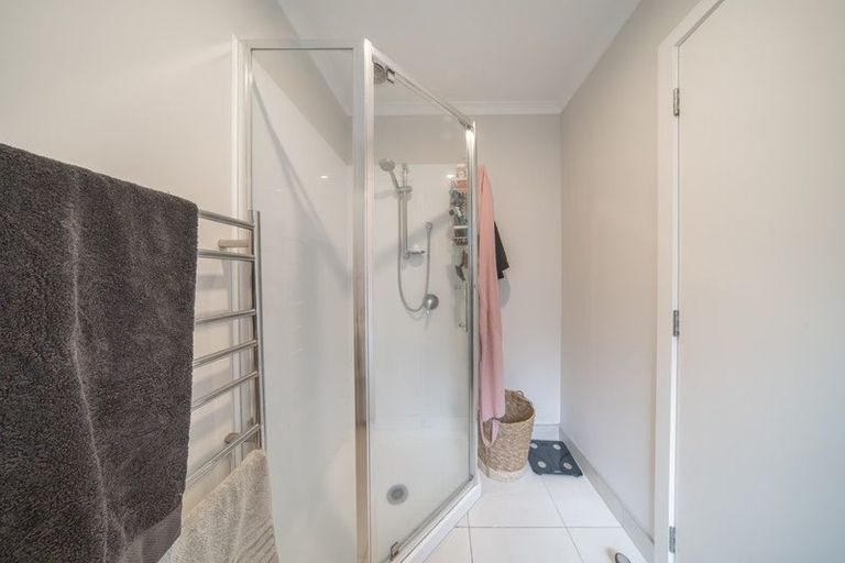 Photo of property in 9 Taotahi Avenue, Dinsdale, Hamilton, 3204