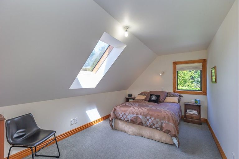 Photo of property in 120 Heatherlea Road West, Levin, 5575