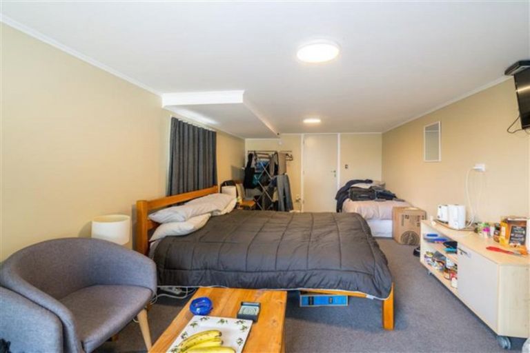 Photo of property in 25 Nore Street, Waihola, Milton, 9073