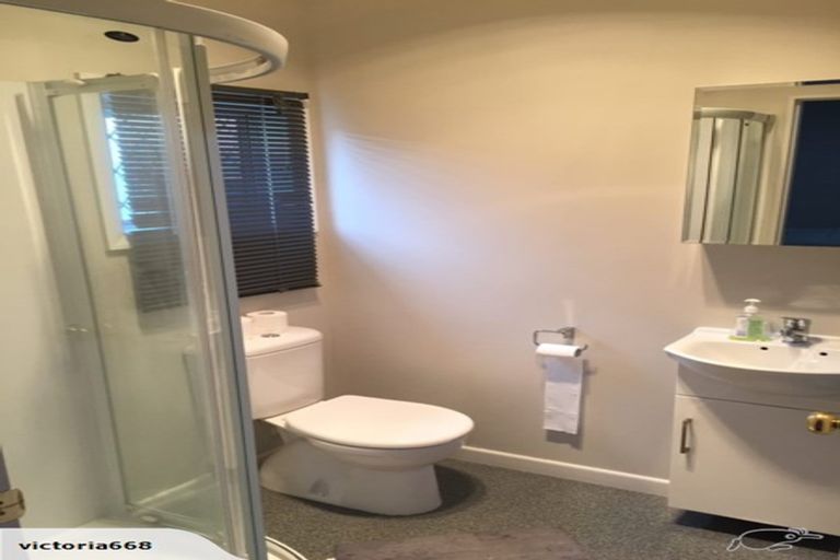 Photo of property in 5 Burrows Avenue, Karori, Wellington, 6012