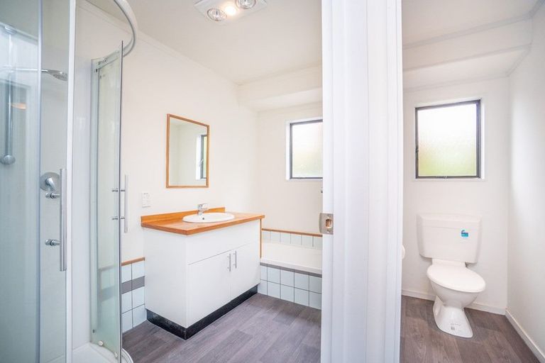 Photo of property in 22b Manchester Street, Takaro, Palmerston North, 4412