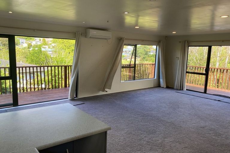 Photo of property in 4 Springtime Crescent, Stanmore Bay, Whangaparaoa, 0932