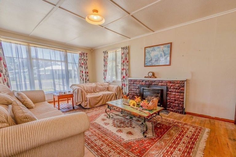 Photo of property in 99 Cornfoot Street, Castlecliff, Whanganui, 4501