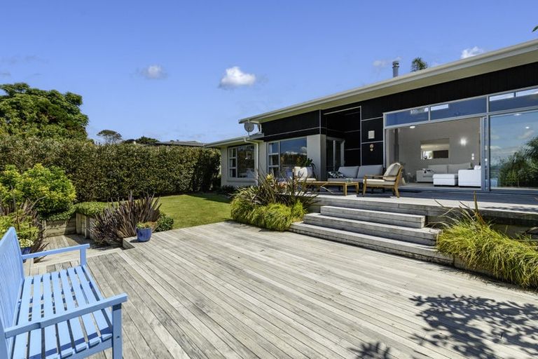 Photo of property in 15 Roderick Street, Otumoetai, Tauranga, 3110