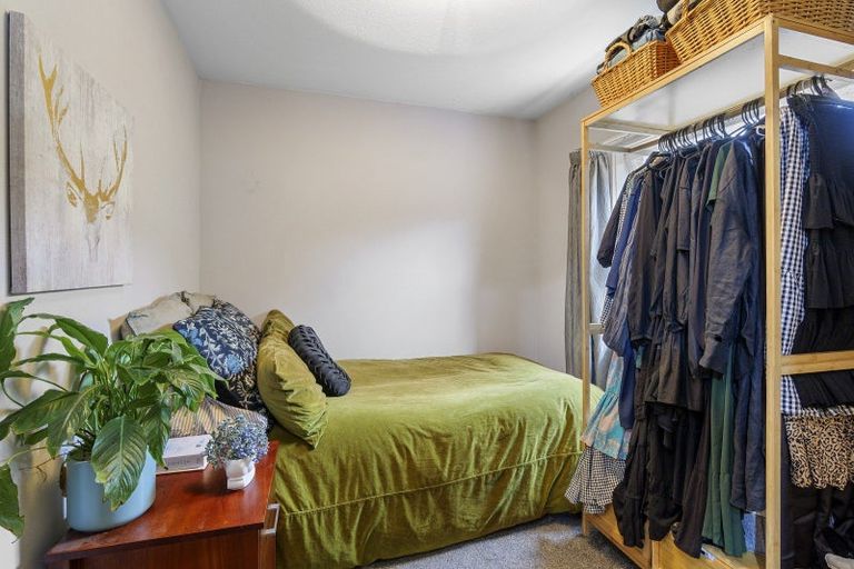 Photo of property in 1/5a Holliss Avenue, Cashmere, Christchurch, 8022