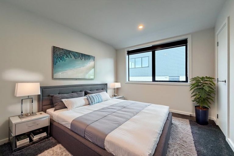 Photo of property in 30 Oakum Road, Whitby, Porirua, 5024