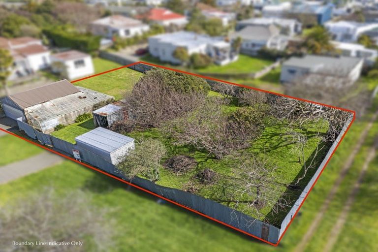 Photo of property in 14 Howe Street, Foxton, 4814