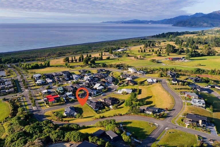 Photo of property in 4 Swyncombe Place, Kaikoura Flat, Kaikoura, 7371