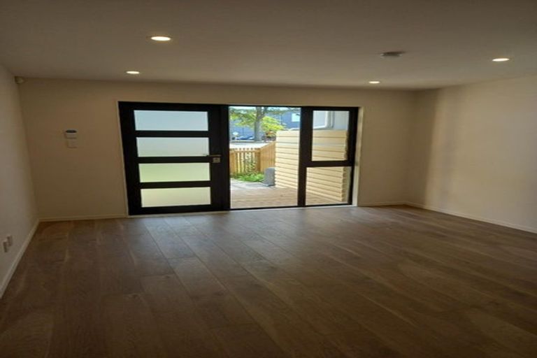 Photo of property in 7/115 Swanson Road, Henderson, Auckland, 0610