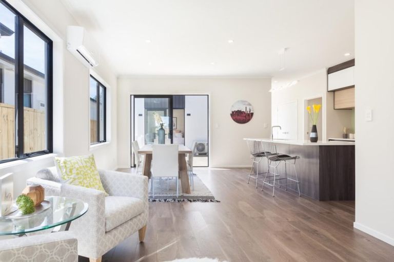 Photo of property in 29 Awatira Drive, Papamoa Beach, Papamoa, 3118