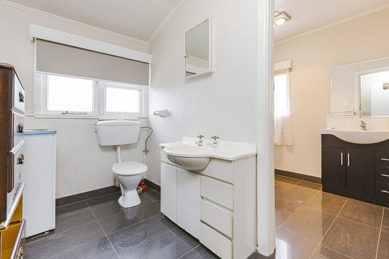 Photo of property in 8 Hamilton Road, Papatoetoe, Auckland, 2025