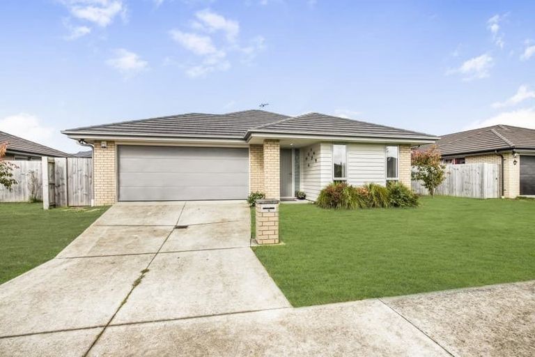 Photo of property in 17 Lamborn Drive, Papakura, 2110