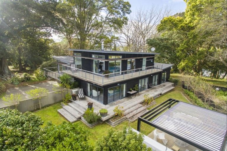 Photo of property in 4 Gellibrand Place, Omokoroa, 3114