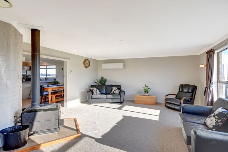 Photo of property in 35 Huntly Road, Outram, 9073