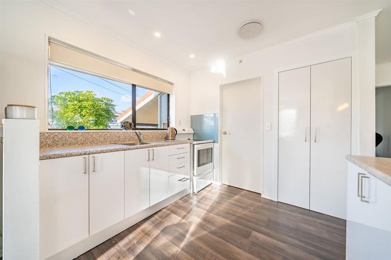 Photo of property in 1/3 Ararino Street, Trentham, Upper Hutt, 5018