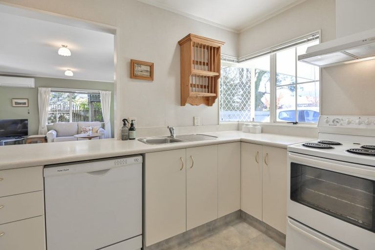 Photo of property in 1/612 Queen Street West, Saint Leonards, Hastings, 4120