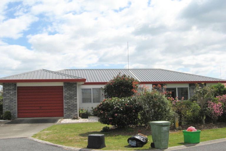 Photo of property in 9 Crisp Drive, Papamoa Beach, Papamoa, 3118