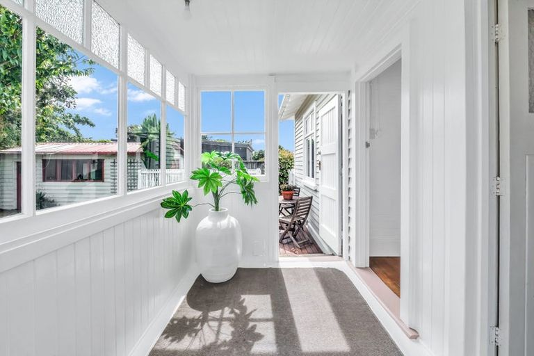 Photo of property in 49 Station Street, Leeston, 7632