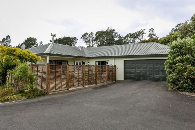 Photo of property in 562 Junction Road, Burgess Park, New Plymouth, 4371