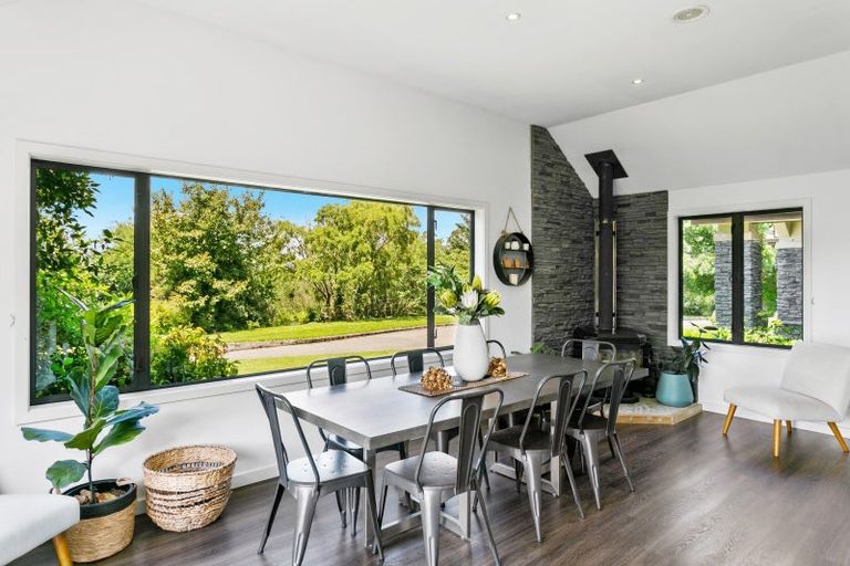 Photo of property in 214 Mapara Road, Acacia Bay, Taupo, 3385