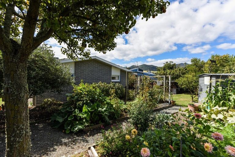 Photo of property in 17a Cawthron Crescent, Annesbrook, Nelson, 7011