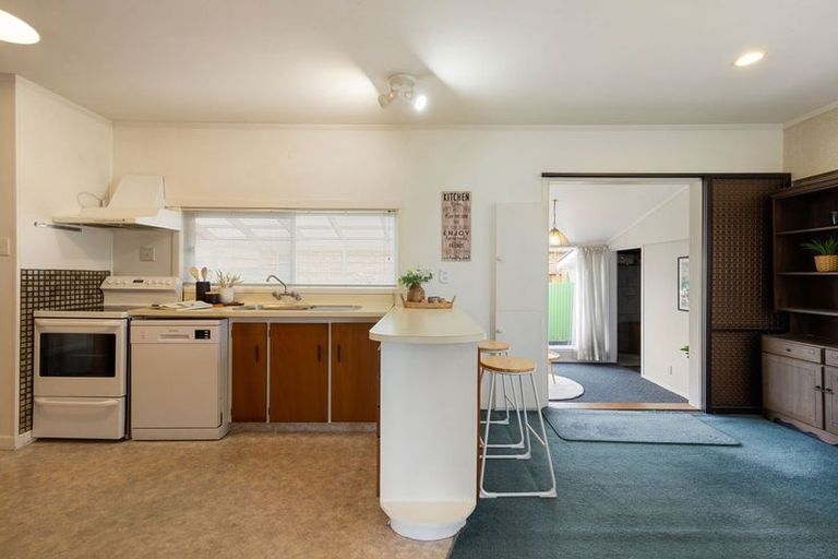 Photo of property in 2 Golden Place, Fairfield, Hamilton, 3214